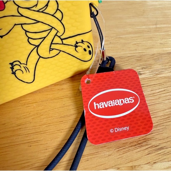 Havaianas‎ Mini Bag Disney Bag NWT Classics PLUTO WATER/SAND RESISTANT YELLOW - Picture 10 of 10